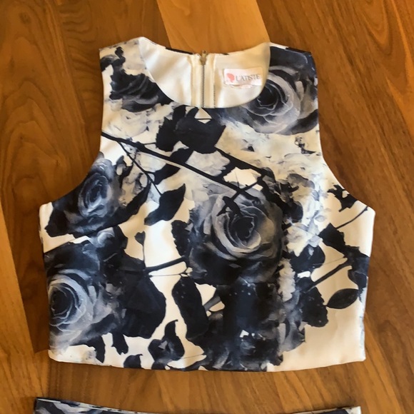 Skirt set - Picture 2 of 3